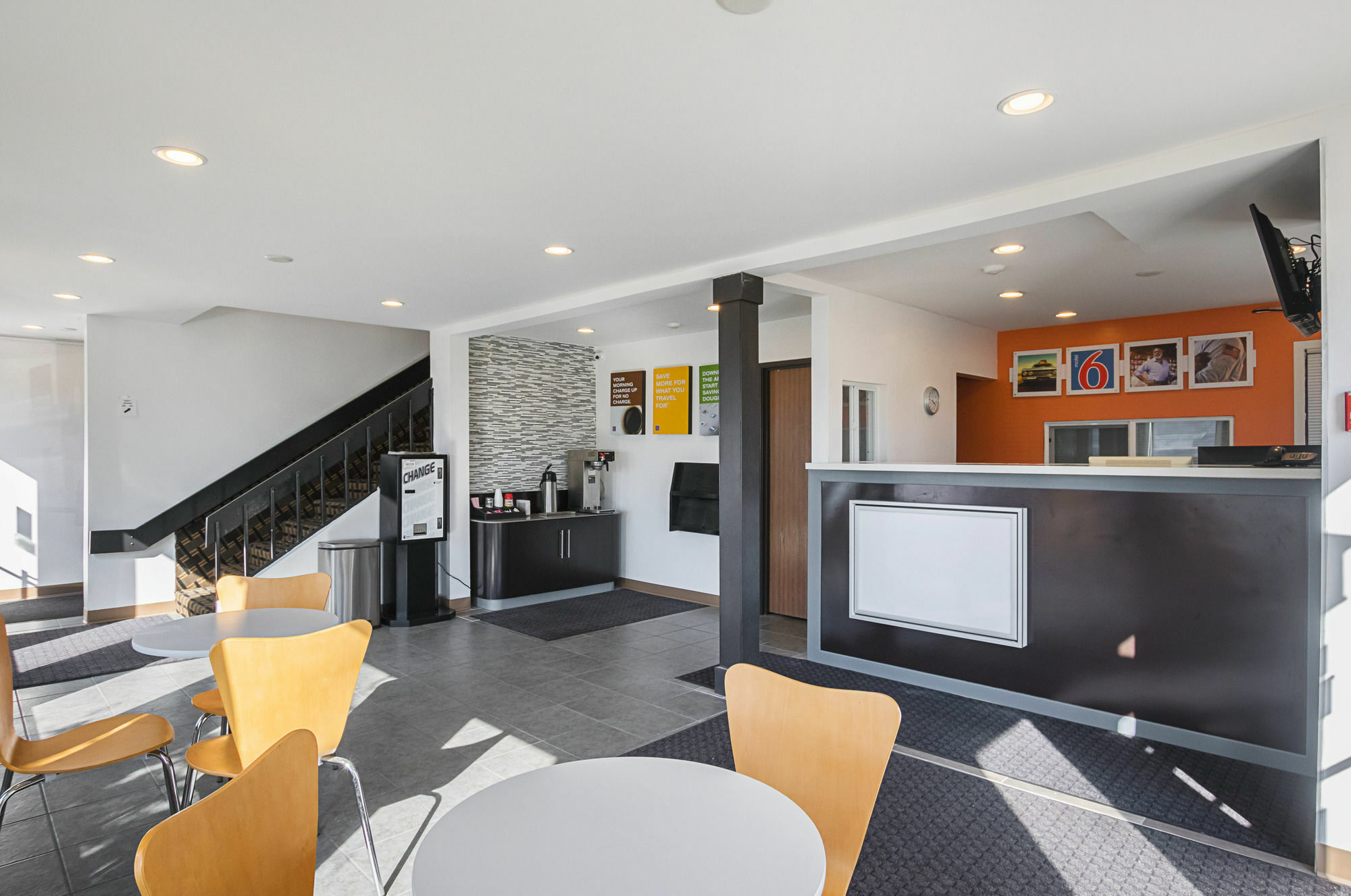 โมเทล 6 มาร์แชลทาวน์ Hotel Marshalltown ภายนอก รูปภาพ